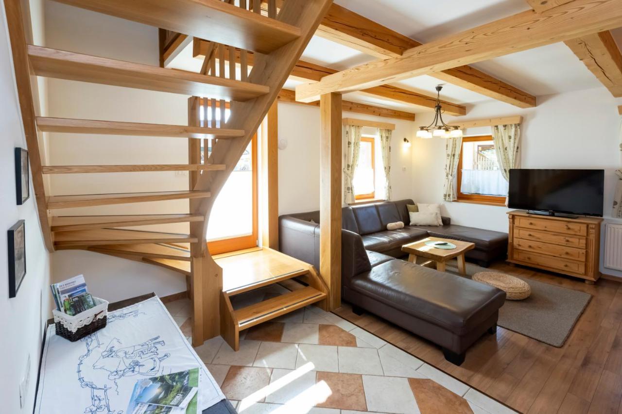Pr Dobravc Chalet